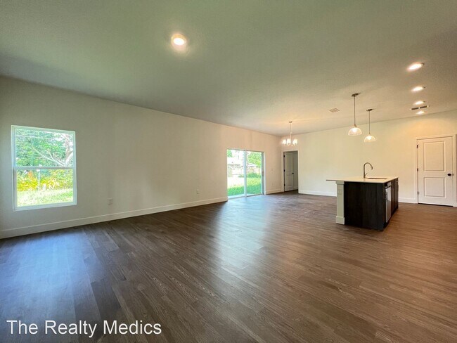 Building Photo - 4 br, 2 bath House - 350 Wisteria Ave NW