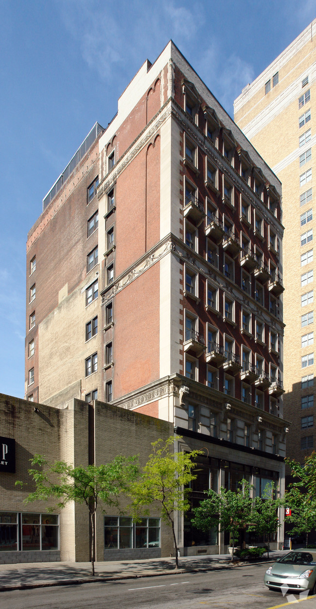 Building Photo - Chestnut Street Condominiums