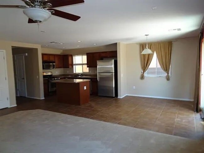 Building Photo - 14333 S Camino Vallado