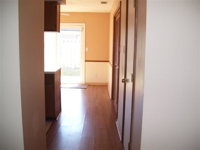 Building Photo - 4 Peach Blossom Ct