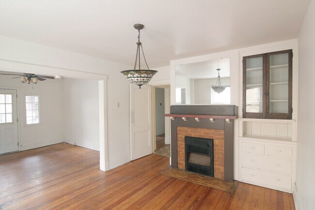 Photo - 609 Mifflin Ave Apartments