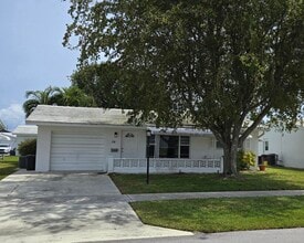 Building Photo - 114 Leisureville Blvd