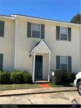 Building Photo - 1049 Keith Dr