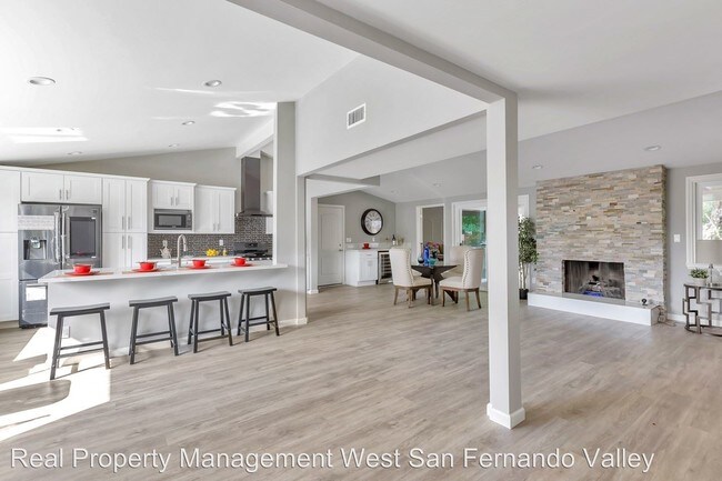 Foto del edificio - 4 br, 2 bath House - 20870 Exhibit Pl
