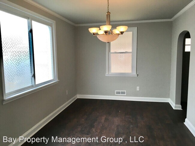 Building Photo - 3 br, 2 bath House - 3711 Ina Avenue