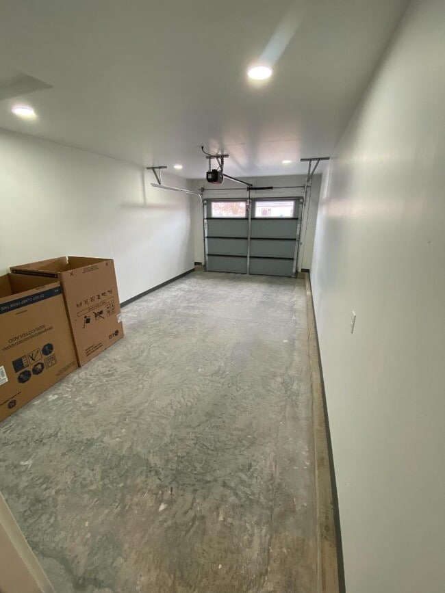 Foto del edificio - 216 S Elmwood Ave