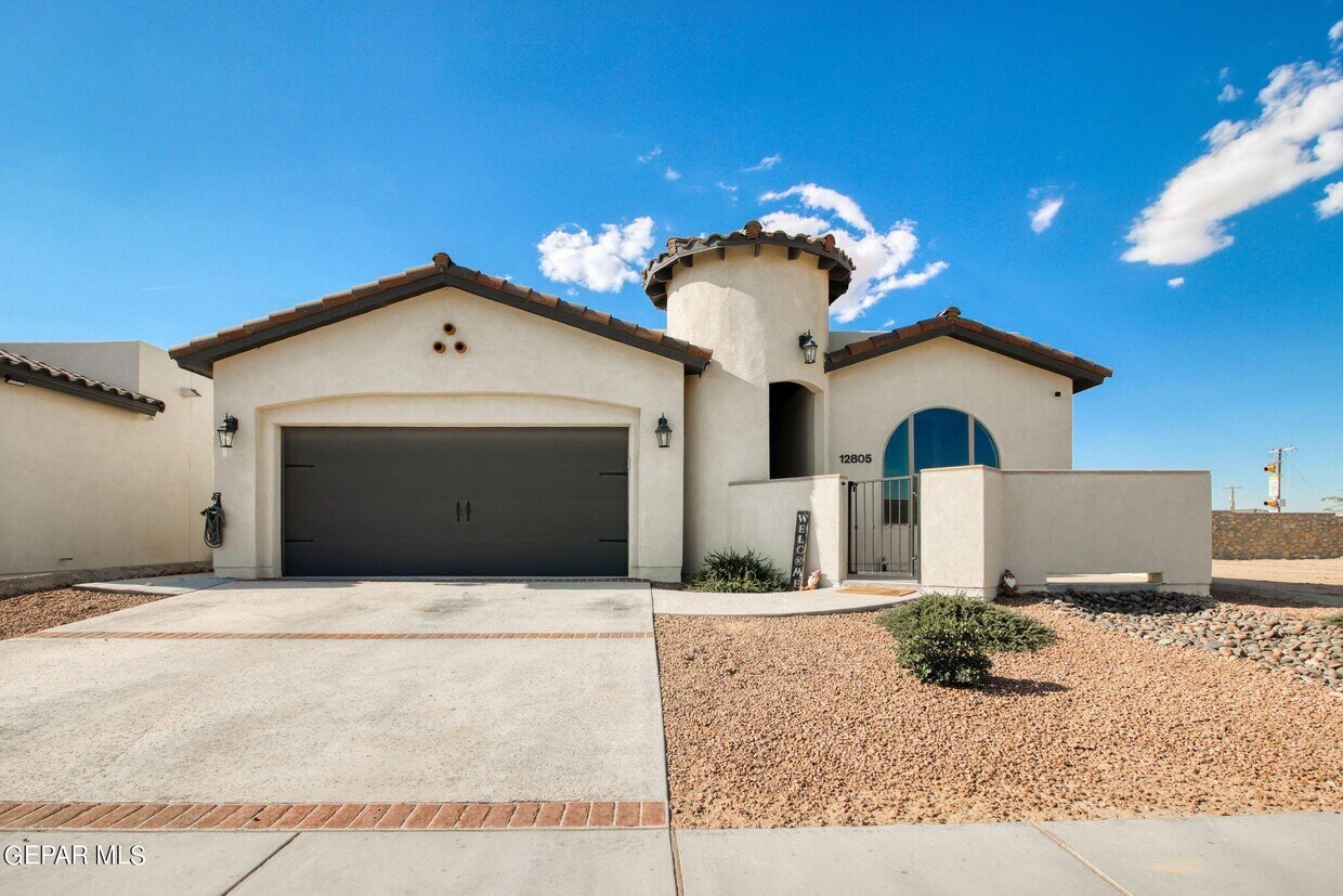 12805 Kingsbury Ave, Horizon City, TX 79928 House for Rent in Horizon City, TX