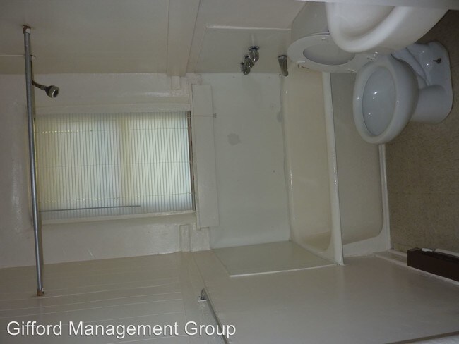 Foto del edificio - 410 W 35th St