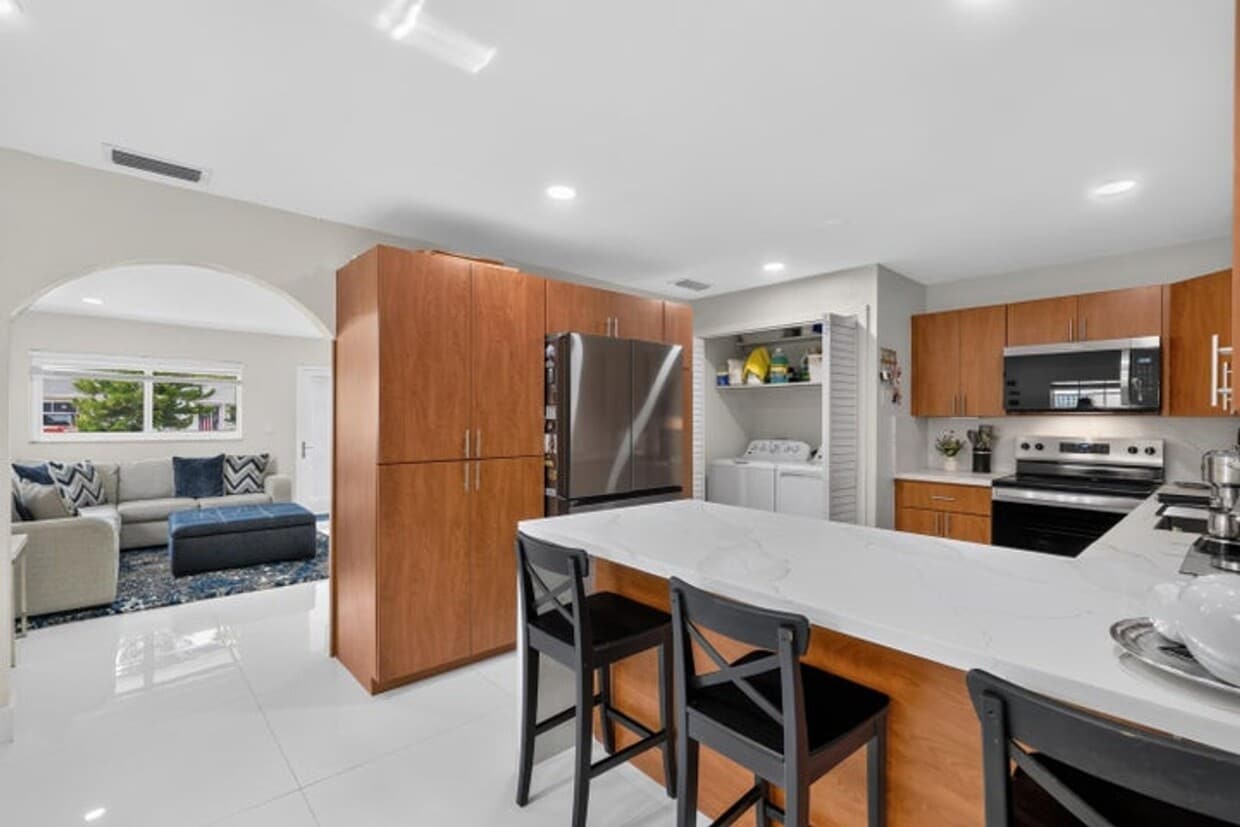 Photo - 10363 SW 6th Street