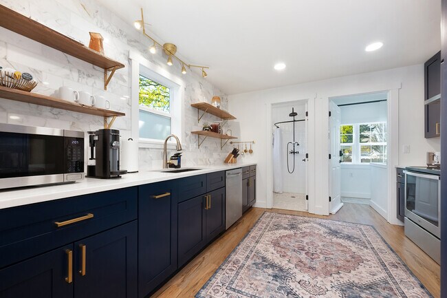 Foto del edificio - 1221 N A St