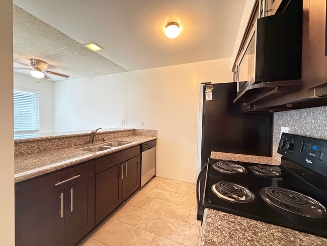 Building Photo - 4115 Hilaria Way