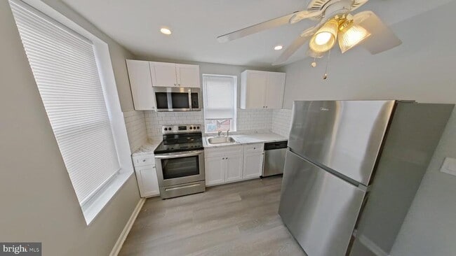 Building Photo - 2036 N Gratz St