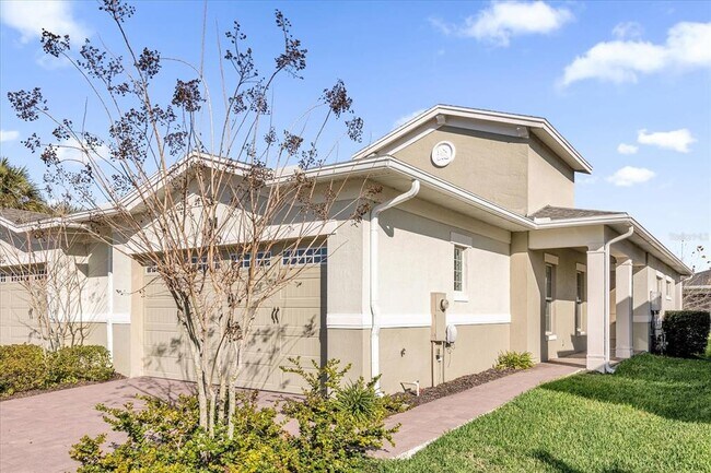 Foto del edificio - 2360 Datura Lp