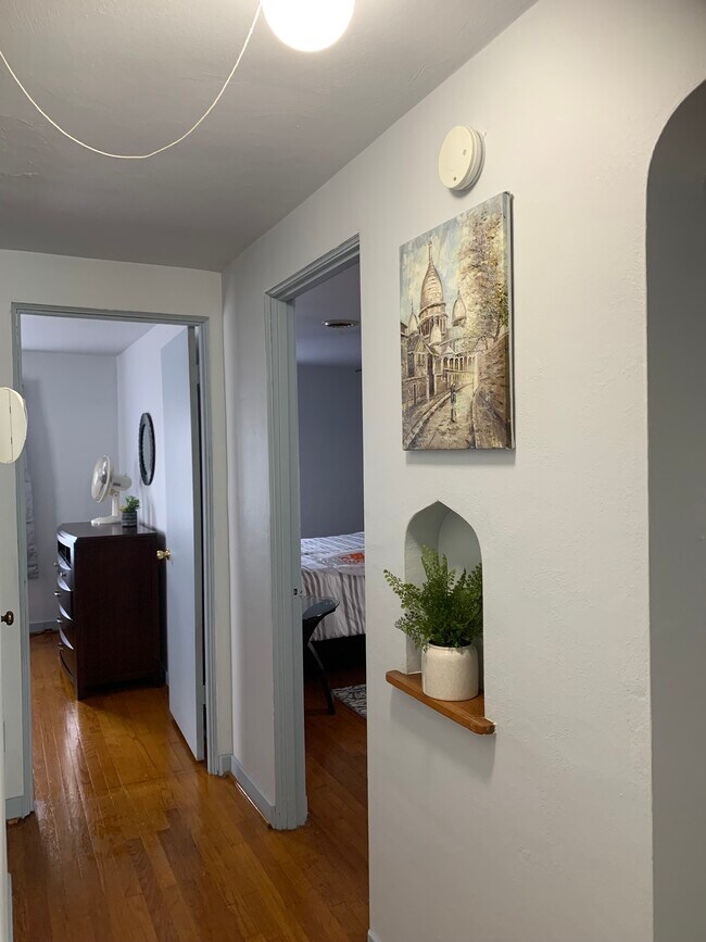 Foto del edificio - 2014 Davis Ave