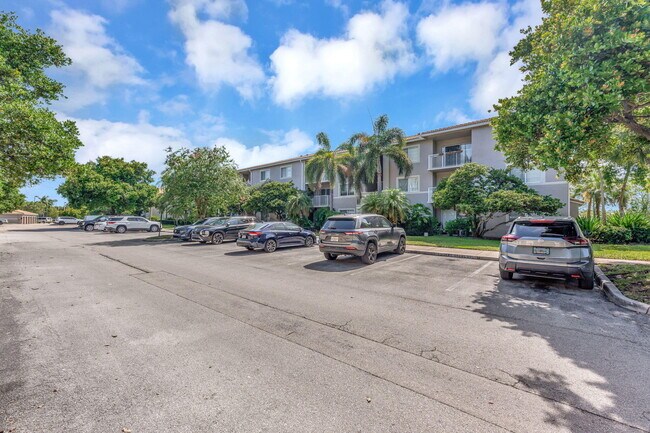 Foto del edificio - 5055 Wiles Rd