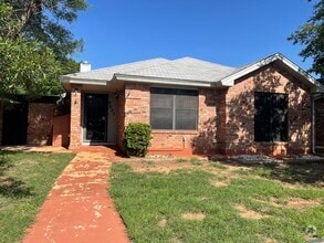Building Photo - 4557 Shingle Oak Ln