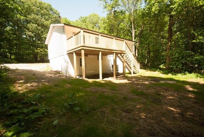 Building Photo - 2063 Dinner Bell Rd