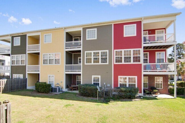Building Photo - 9306 Sweetbay Court
