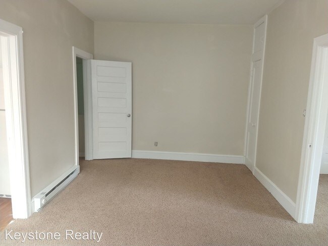 Building Photo - 1 br, 1 bath House - 528 Jefferson Street