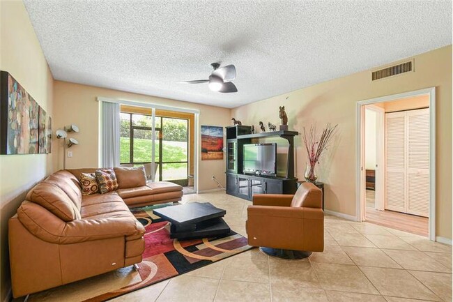 Foto del edificio - 11790 St Andrews Place