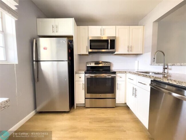 Foto del edificio - 2801 NW 47th Terrace
