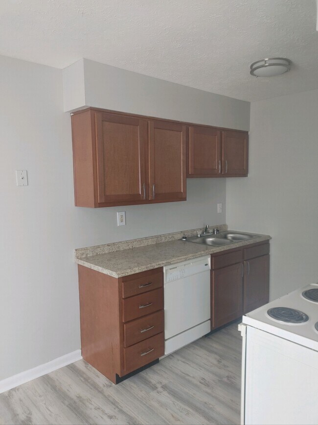Foto del edificio - 3108 Springfield Dr