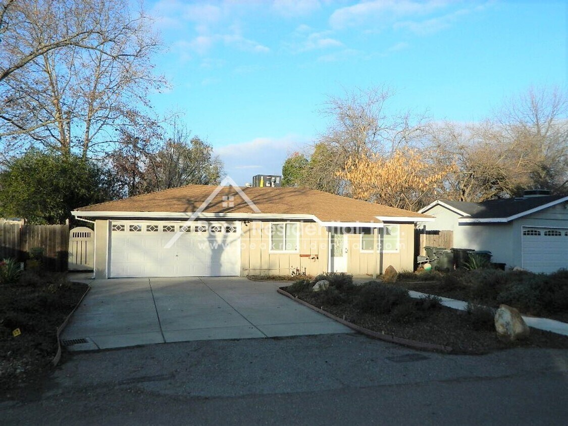 Primary Photo - 3 br, 1.5 bath House - 4817 Kitty Hawk Street