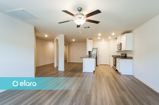 Building Photo - 10494 Red Cardinal Dr