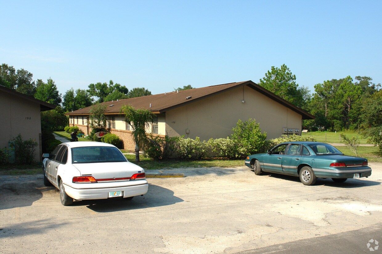 172 E Phelps St, Groveland, FL 34736 Apartments in Groveland, FL