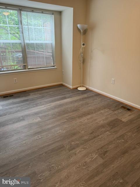 Building Photo - 46647 Brownwood Square