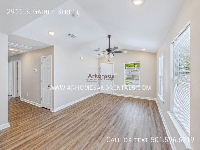 Building Photo - 2911 S Gaines St