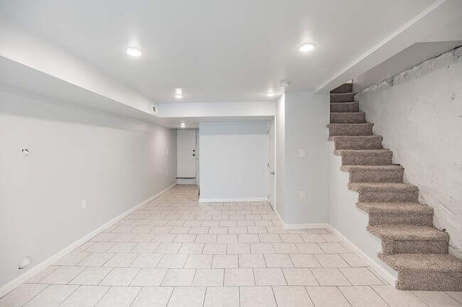 Foto del edificio - 5611 Arlington St