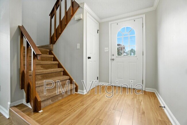 Foto del edificio - 5489 Glenville Cir