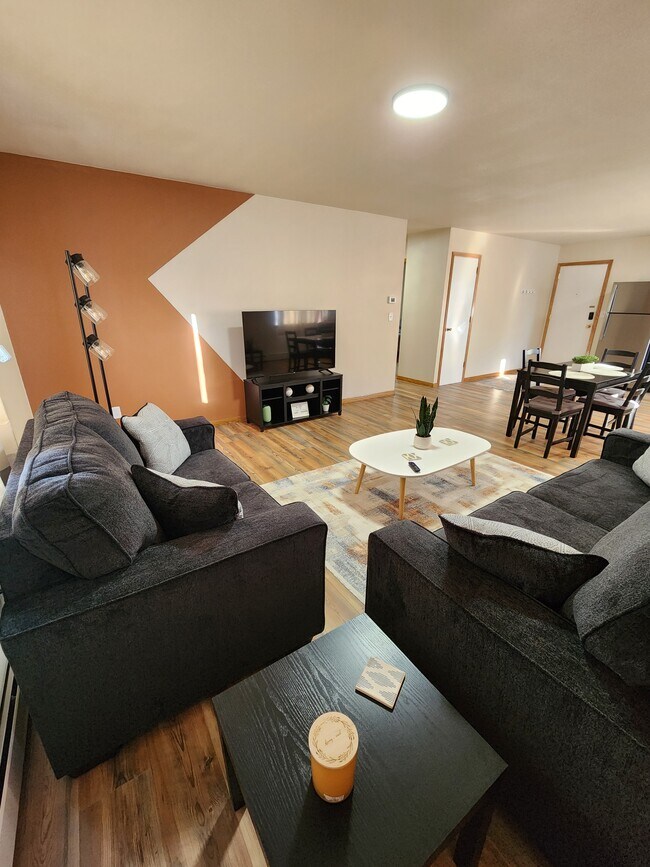 Foto del edificio - 4-plex