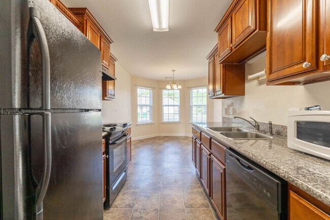 Building Photo - ST. MARTIN SCHOOL DISTRICT - 3 BED 2 BATH ...