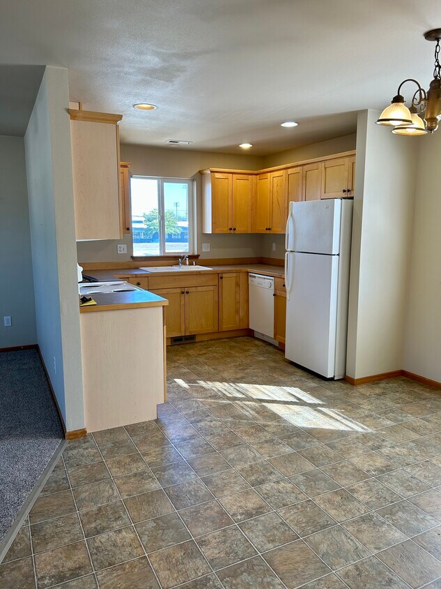 Primary Photo - 310 Nooksack Ave