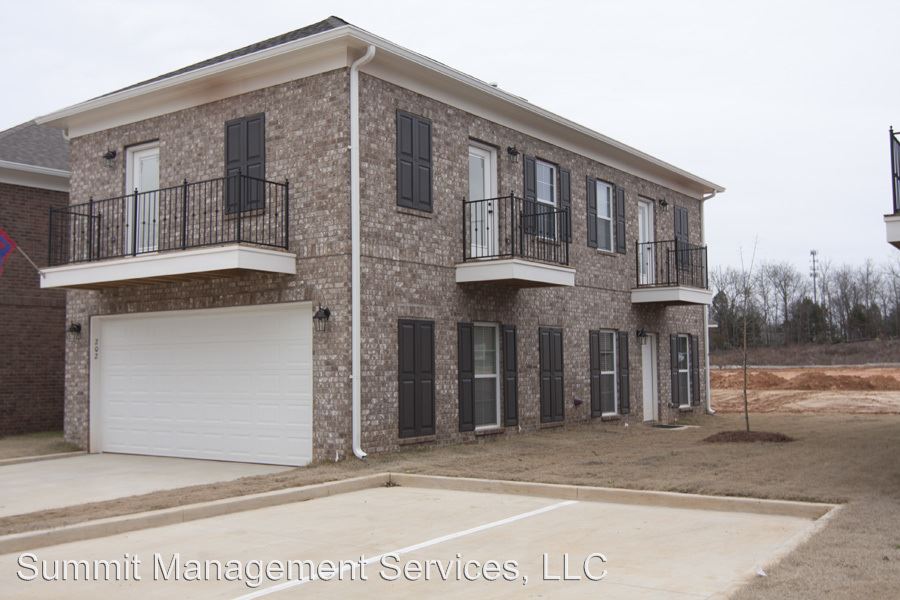 Foto principal - 202 Park Ln