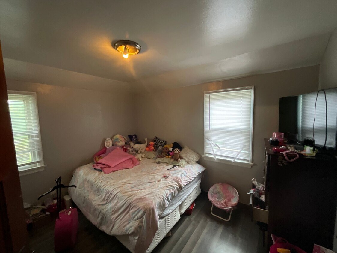 Foto del edificio - 5321 N 53rd St