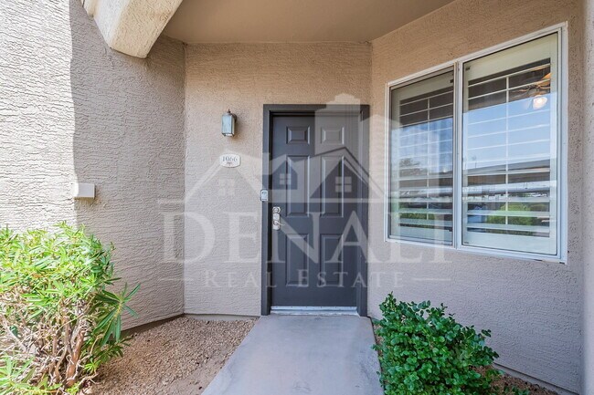 Building Photo - 2929 W Yorkshire Dr