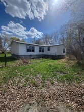 Building Photo - 387 Missouri Valley Rd