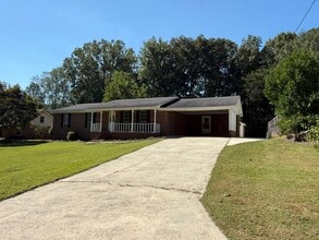 Building Photo - 2212 Hickory Hill Dr Building Photo - 2212 Hickory Hill Dr