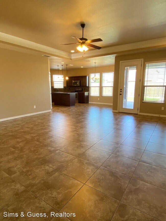 Building Photo - 4 br, 2 bath House - 7221 Donatello