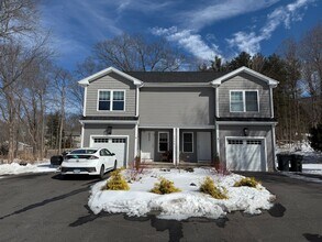 Building Photo - 1325 Meriden Ave