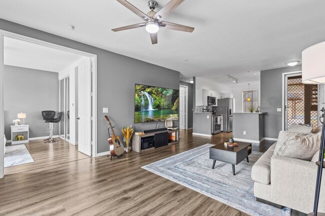 Building Photo - Mililani Living – Upgraded 2-Bed, 2-Bath Condo with High Ceilings