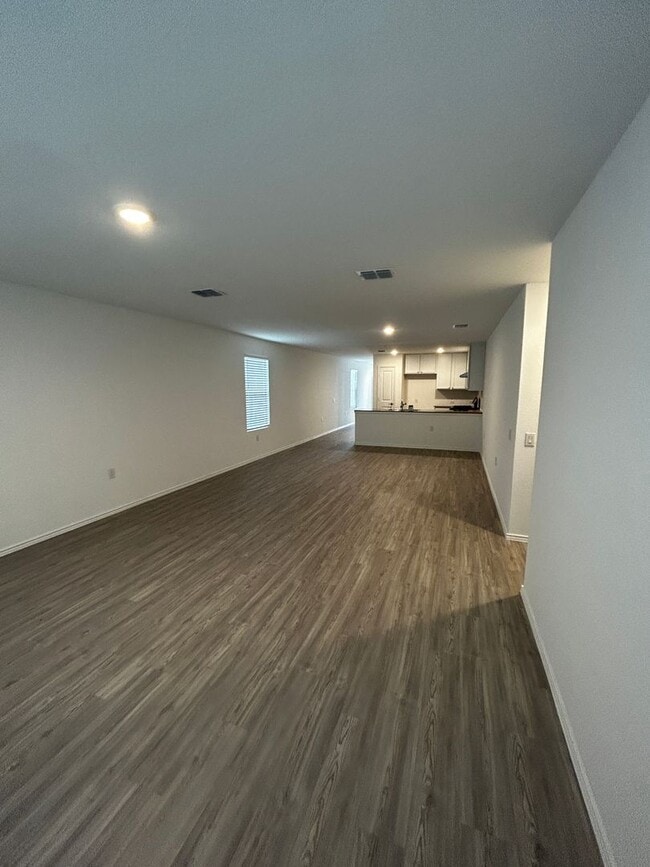 Building Photo - Texas A&M- New Home in Vida Subdivision /S...