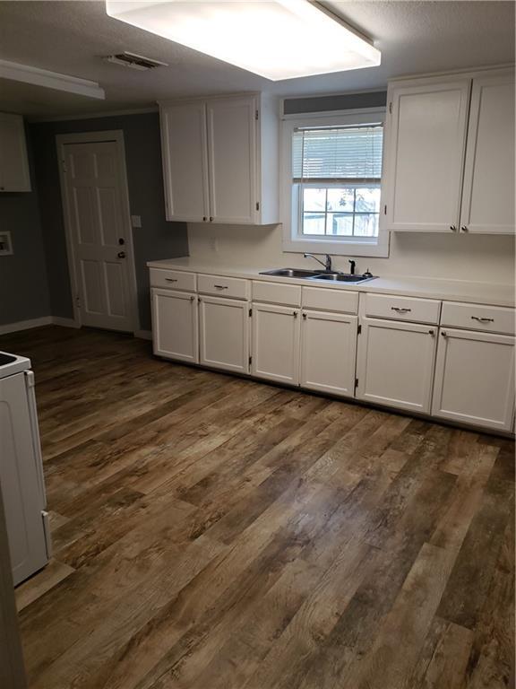 Building Photo - 415 Wildcat Dr
