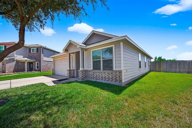 Building Photo - 21303 Beacon Springs Lane