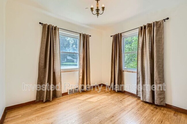 Foto del edificio - 1010 Oneida St