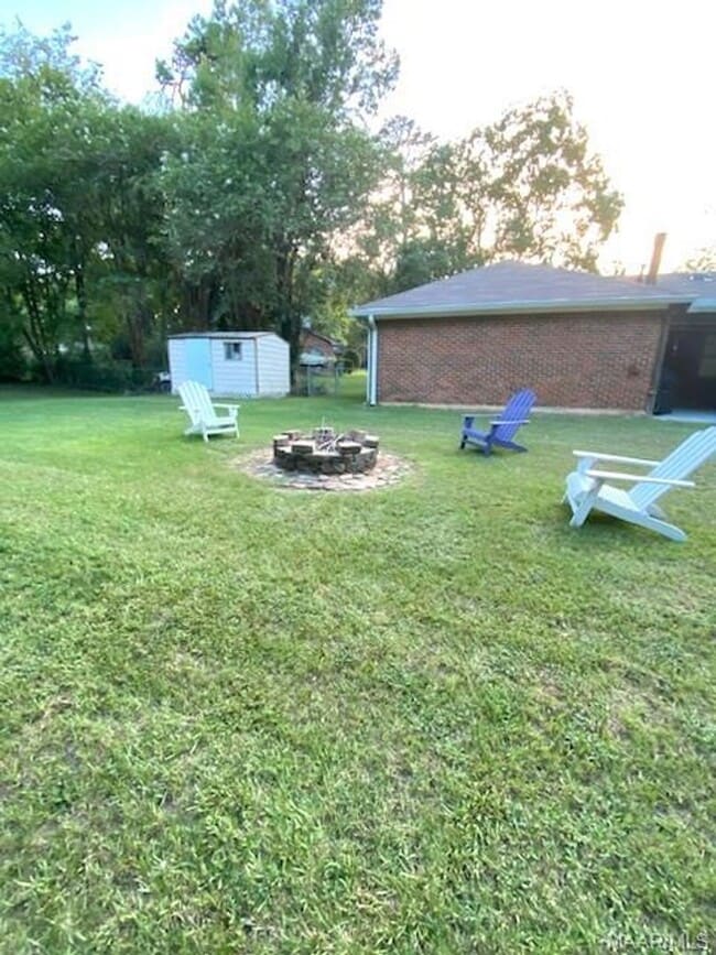 Building Photo - 1206 Cedric Ct
