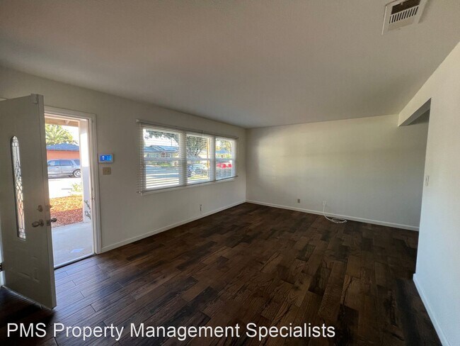 Building Photo - 3 br, 2 bath House - 4206 Carlotta Street